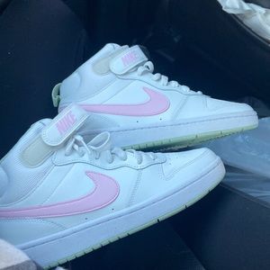 Nike Air Force 1 mids (BRAND NEW!!!)